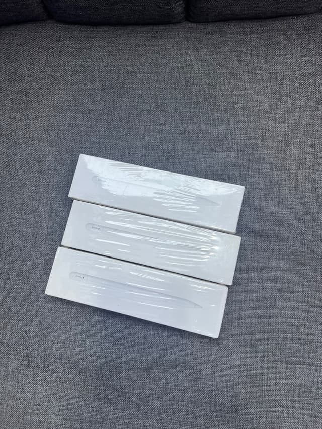 Brand new Apple Pencil USB -C